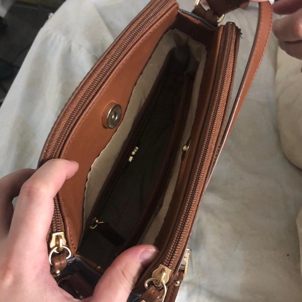 Crossbody Purse - Picture 4 of 4